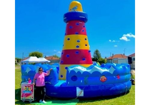 phare d'escalade jeu gonflable