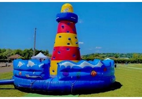 phare d'escalade jeu gonflable