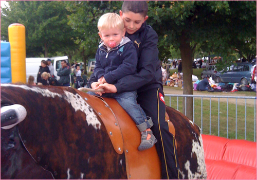 HILASON Junior Youth Bull Pro Rodeo Gilet d'occasion Burundi